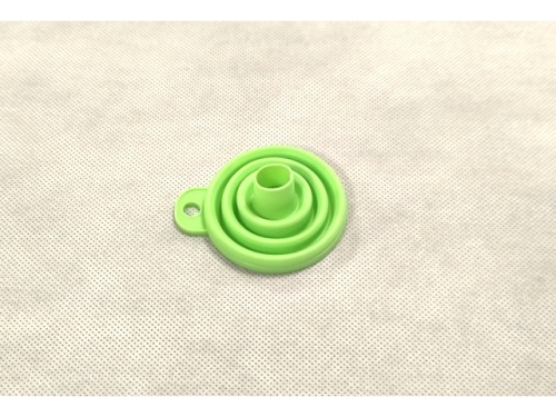 Foldable silicone funnel - 8*7cm (EKW546)