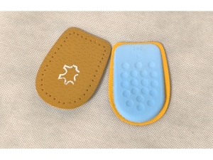 Shoe Heel Pad - 9.5*6.8cm latex + microfiber; hand carved patterns:  (EHO1791)