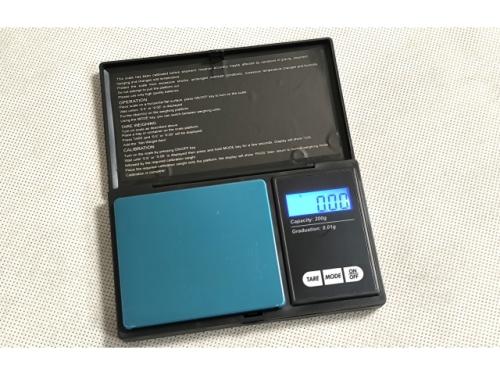 Digital Jewelry Scale with AAA battery inside - 0.01--200Gms; Color box packing (EHO902) 