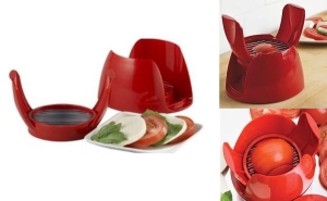 Slicer tomatoes and mozzarella