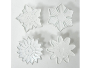 Molded cookie cutters snowflakes 4 pcs KQ0457