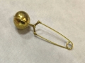 Tea strainer - gold; 5cm  (EKW336)