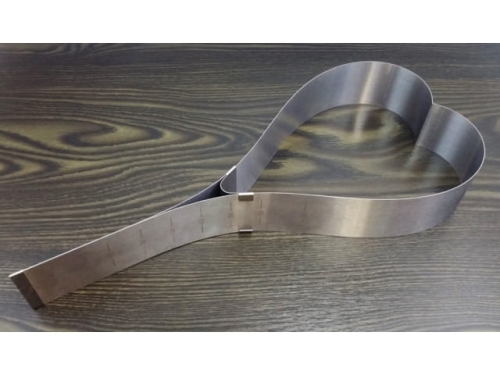 Cake Ring - Metal; Heart Shape; (Adjustable) - 16-30Cms (MB-11785)