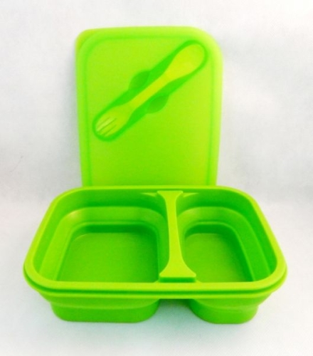 Foldable silicone lunch box with cutlery