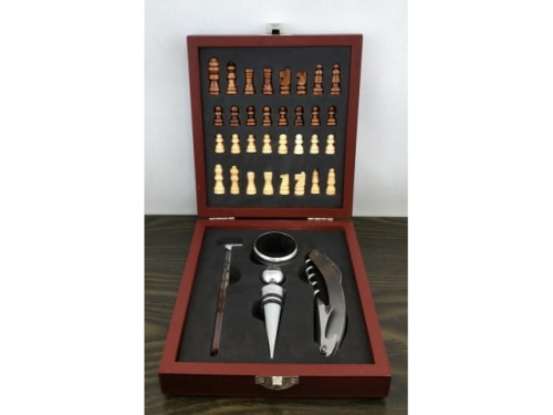 Wine Accesories with Chess Box Combo  (EKW2211)